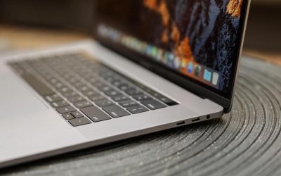 Cómo conectar pantallas externas a un MacBook Pro 2019