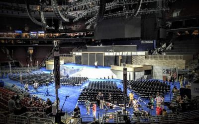 Cómo AT&T mantuvo a los consumidores y a las empresas conectados durante la RNC y la DNC